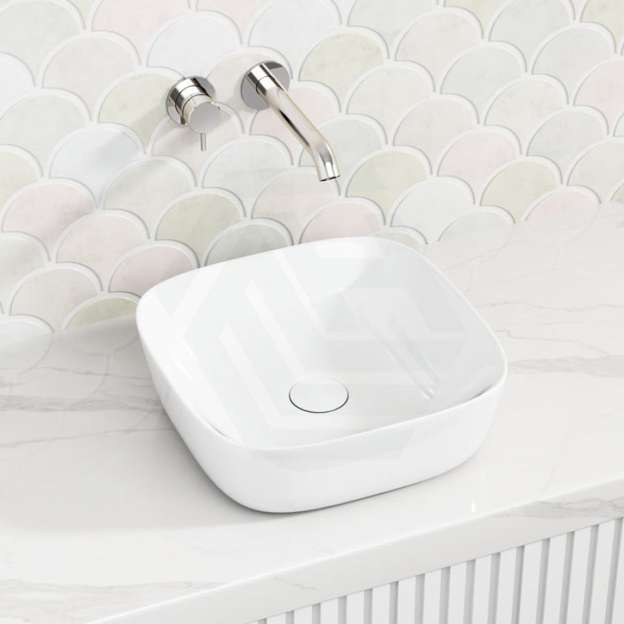 Kheub Feather Edge Square Low Line