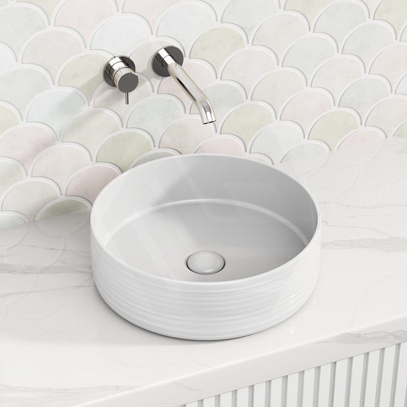 Kheub Feather Edge White Gloss Round