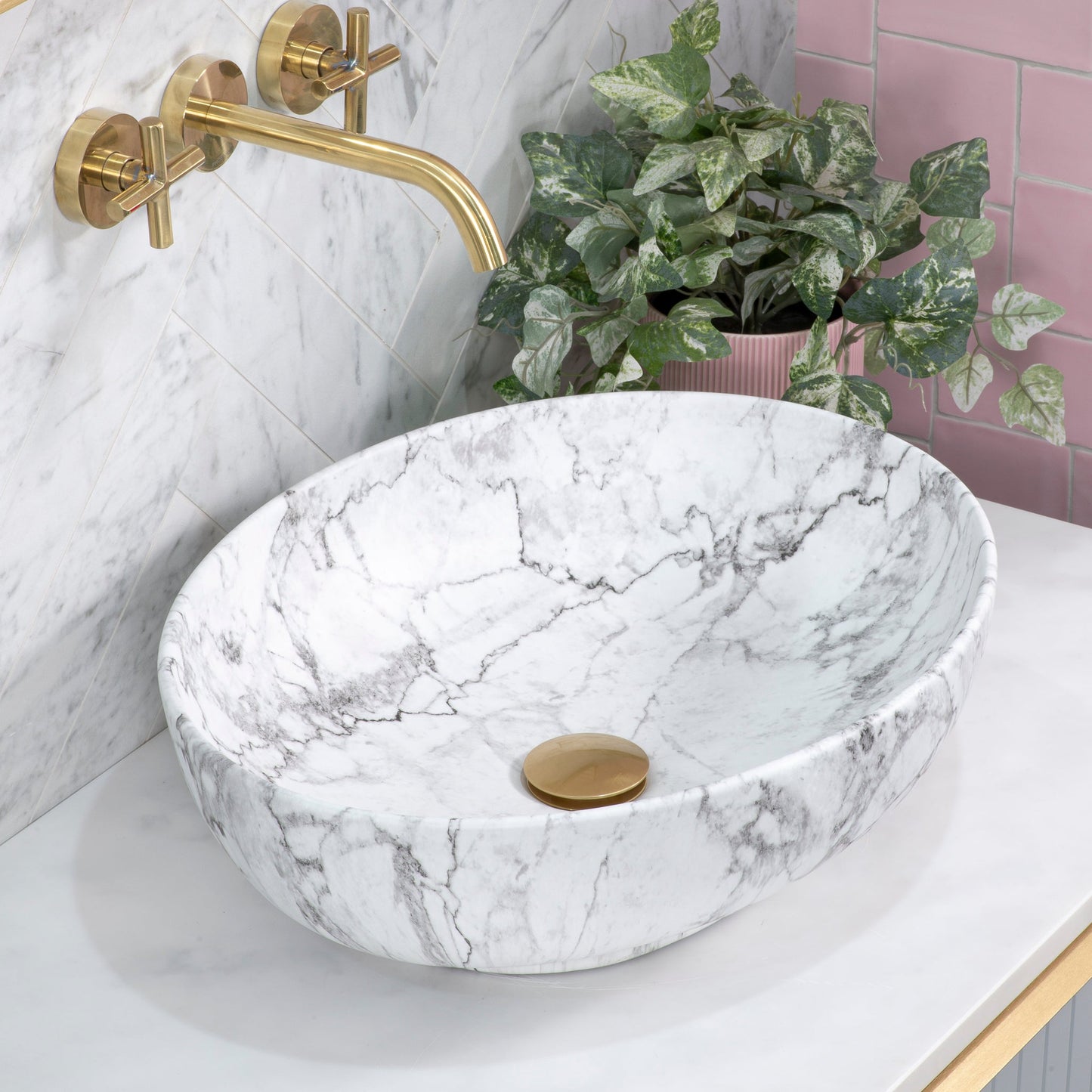 Kheub Square Curved Rectangularmatte Carrara Medium