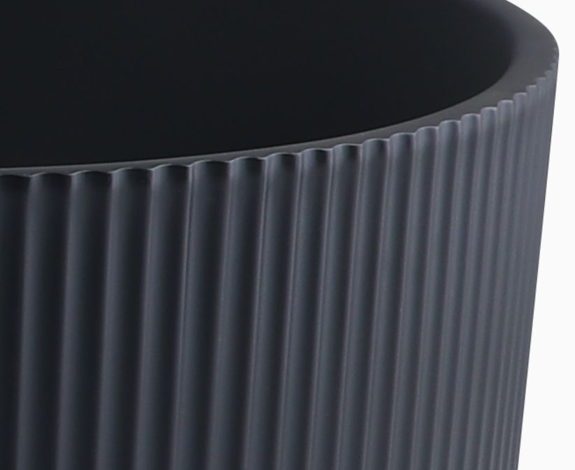 Matte Black Oval Fluted 1700 Freestanding Bath