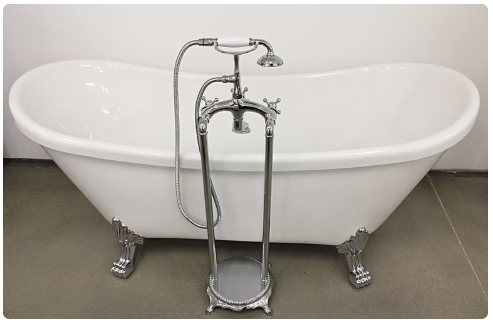 EGOLLE VICTORIA 1770 CHROME FEET LUCITE GLOSS WHITE